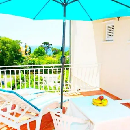 & Cakelic Ii Apartment *