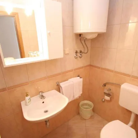 & Cakelic Ii Apartment